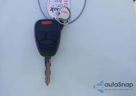 2016 Jeep Compass Latitude z USA, uszkodzony, nr VIN 1C4NJCEA5GD648135